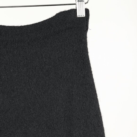 Chanel 09A Black Wool & Mohair Tiered-Hem Skirt - Picture 4 of 9